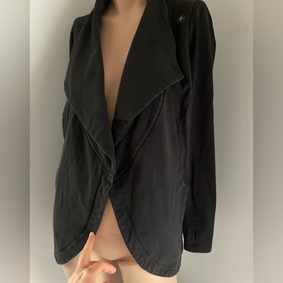 🌷 19” PTP Fits to 6 that’s a wrap sweater cardigan jacket black - Picture 4 of 10